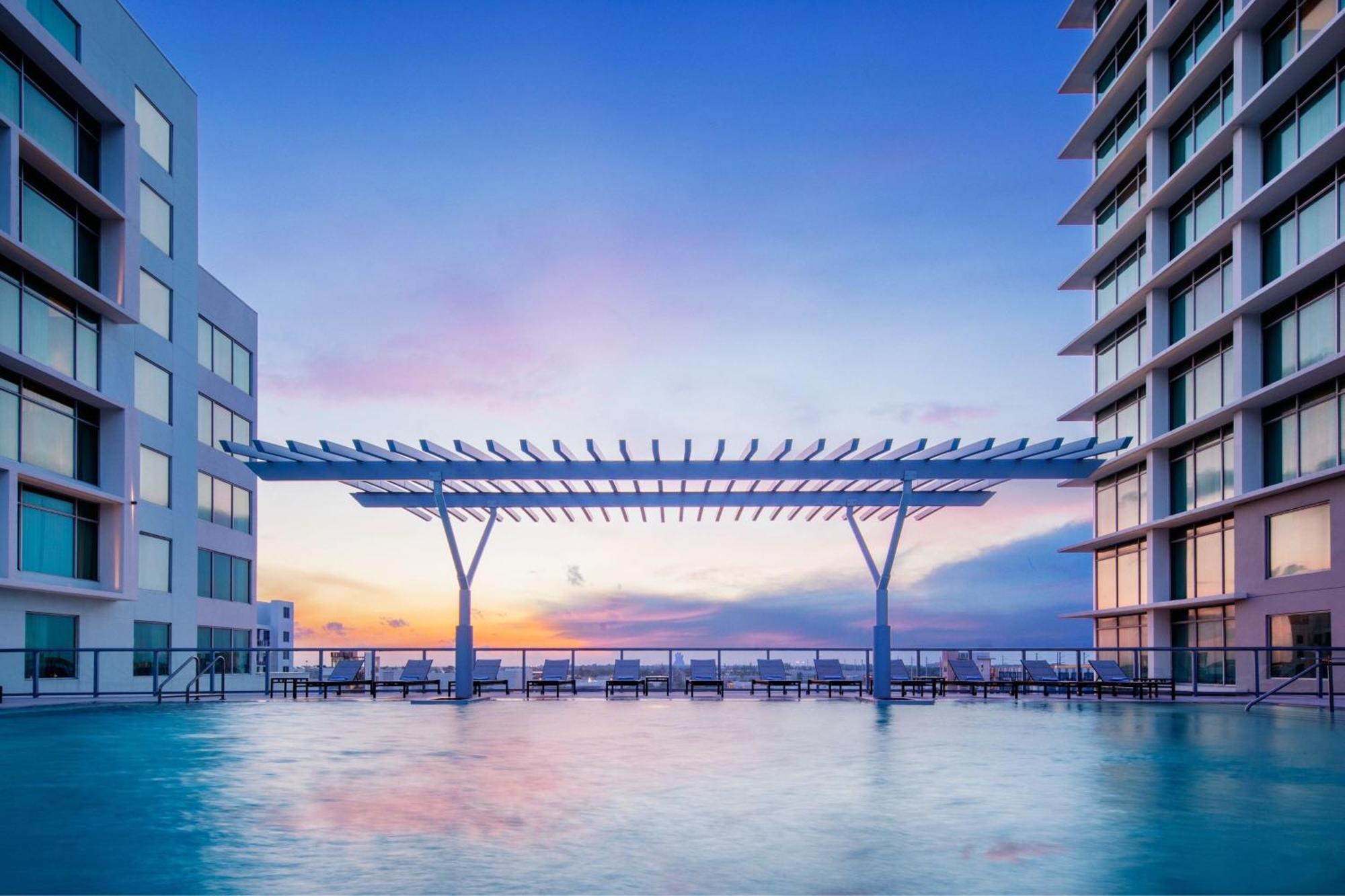 Marriott Fort Lauderdale Airport Дейния Бийч Екстериор снимка