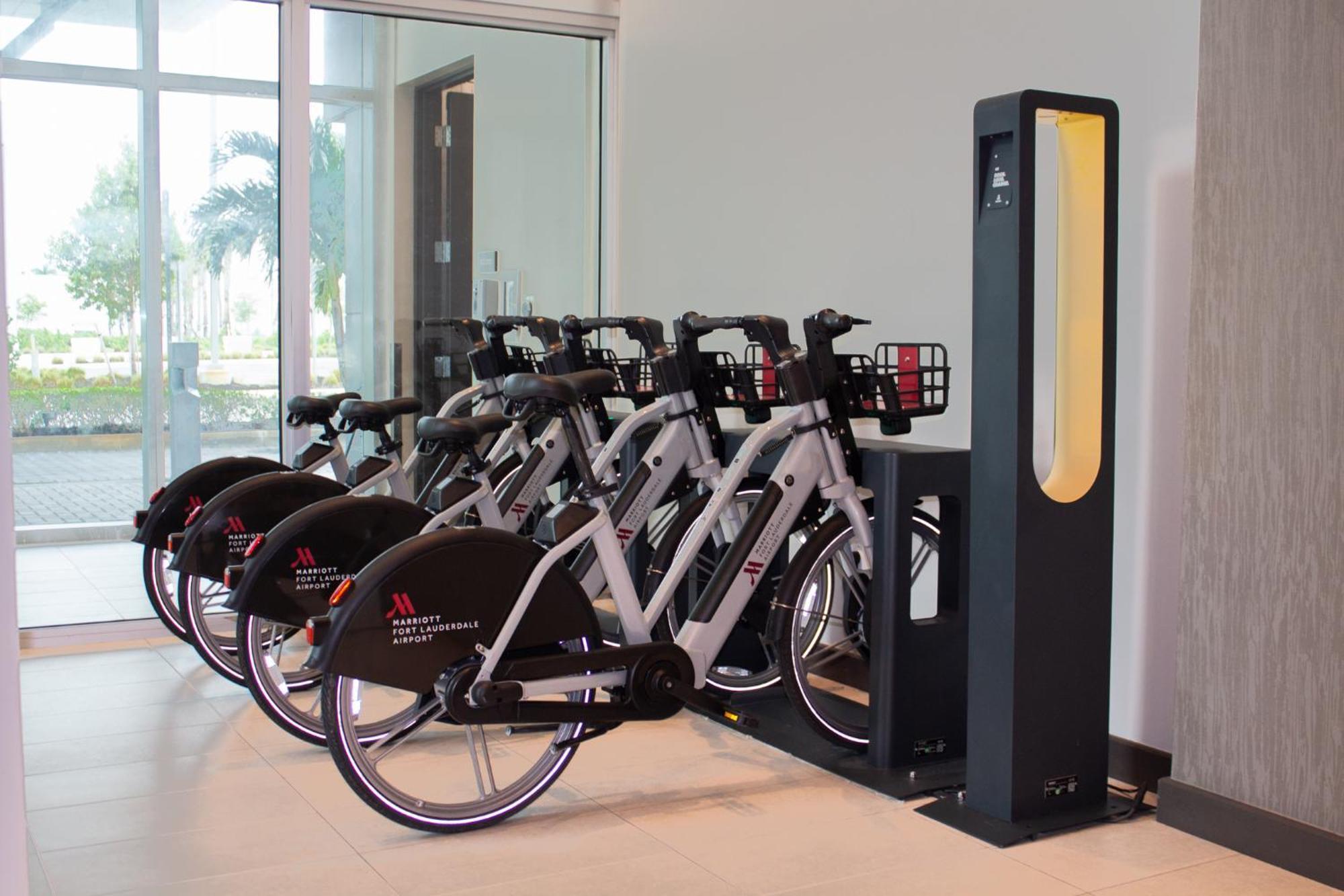 Marriott Fort Lauderdale Airport Дейния Бийч Екстериор снимка